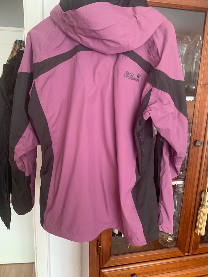 Jack Wolfskin Regenjacke. Gr. M in Freilassing