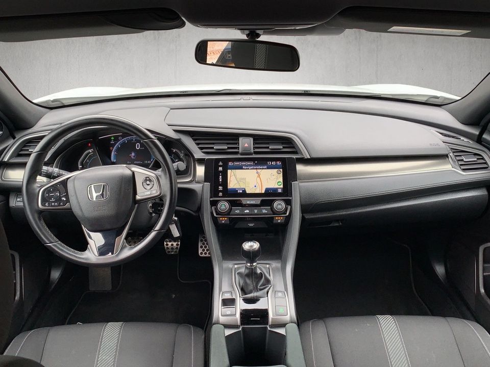 Honda Civic 1.0 Elegance Navi+Kamera+Sitzheizung+M&S in Glauchau