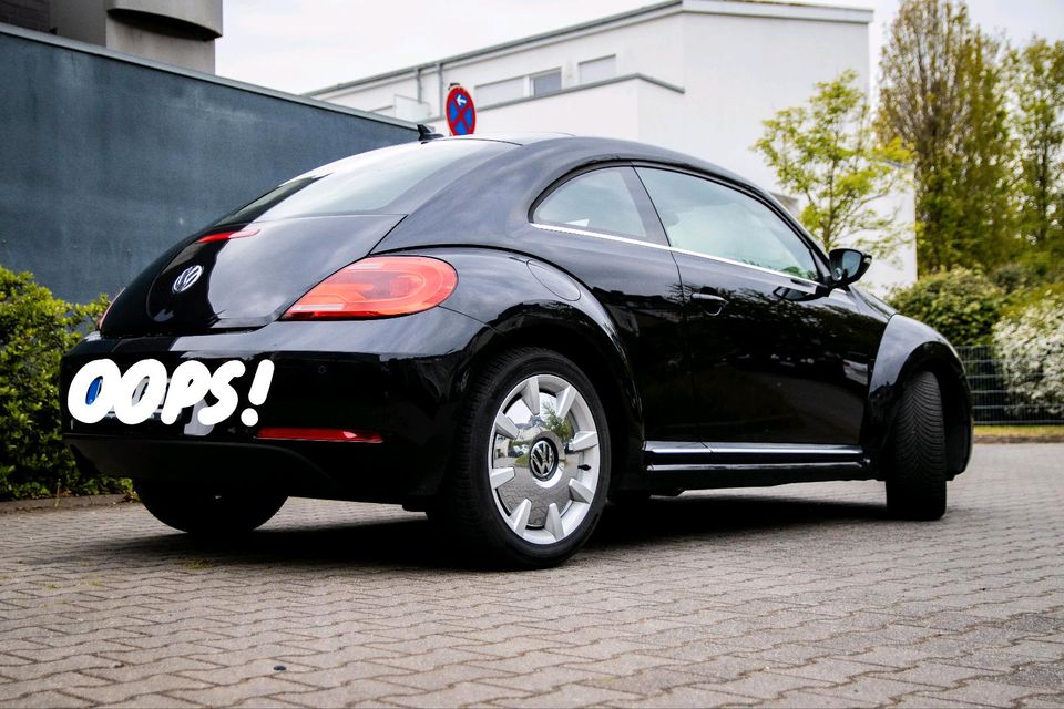 Volkswagen VW Beetle, TSI 1.2, schwarz, Baujahr 2012 in Mönchengladbach