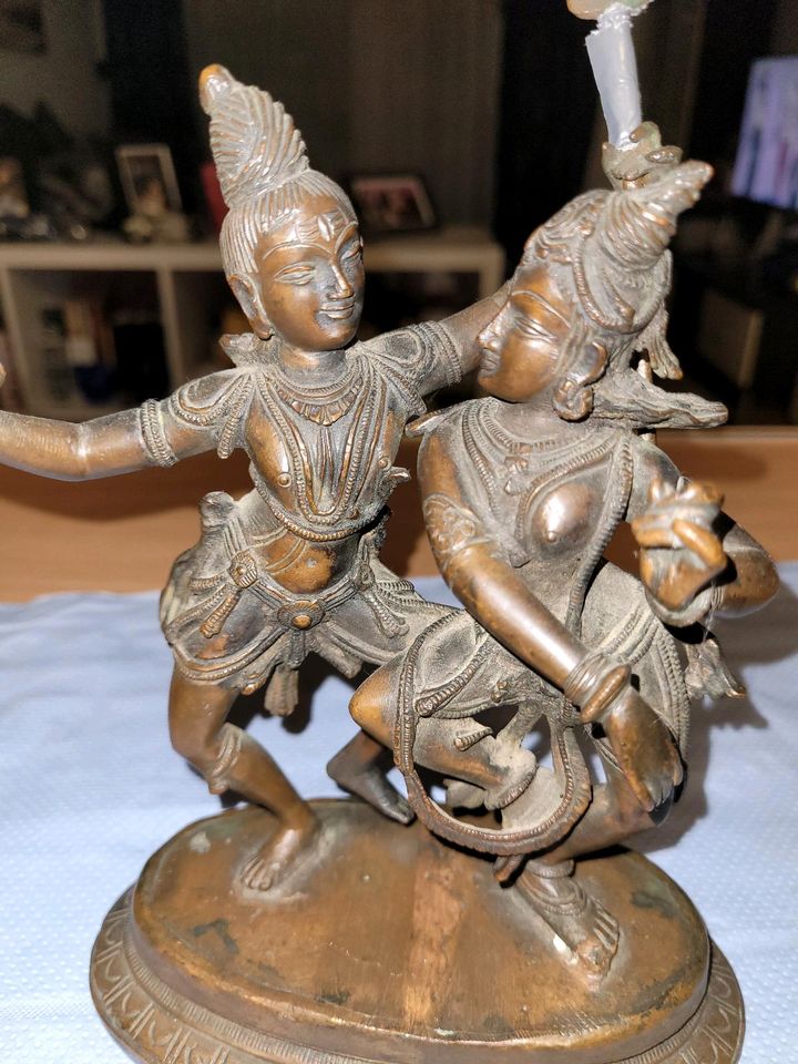 Indischen Paar tanzend,Kupfer Skulptur/Figuren in Karlsfeld
