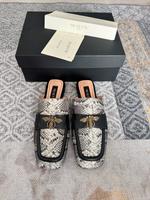 Clogs Sandalen Pantoffeln Pantoletten Leder Schuhe wie Gucci 37 Hessen - Offenbach Vorschau