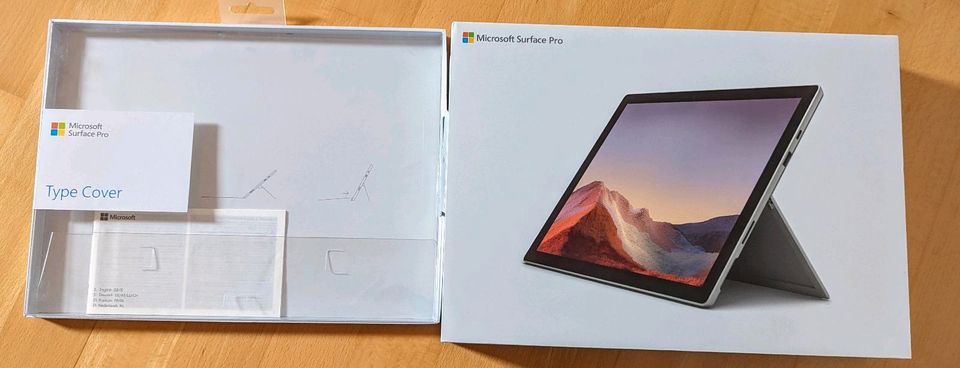 Microsoft Surface Pro 7 i5 mit Tastatur, Stift und Hülle in Ölbronn-Dürrn