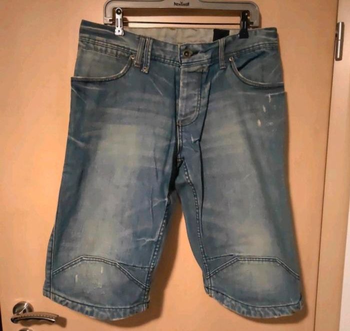 Jack & Jones Jeansshorts Jeans Shorts Hose used look Gr. L in Niederwinkling