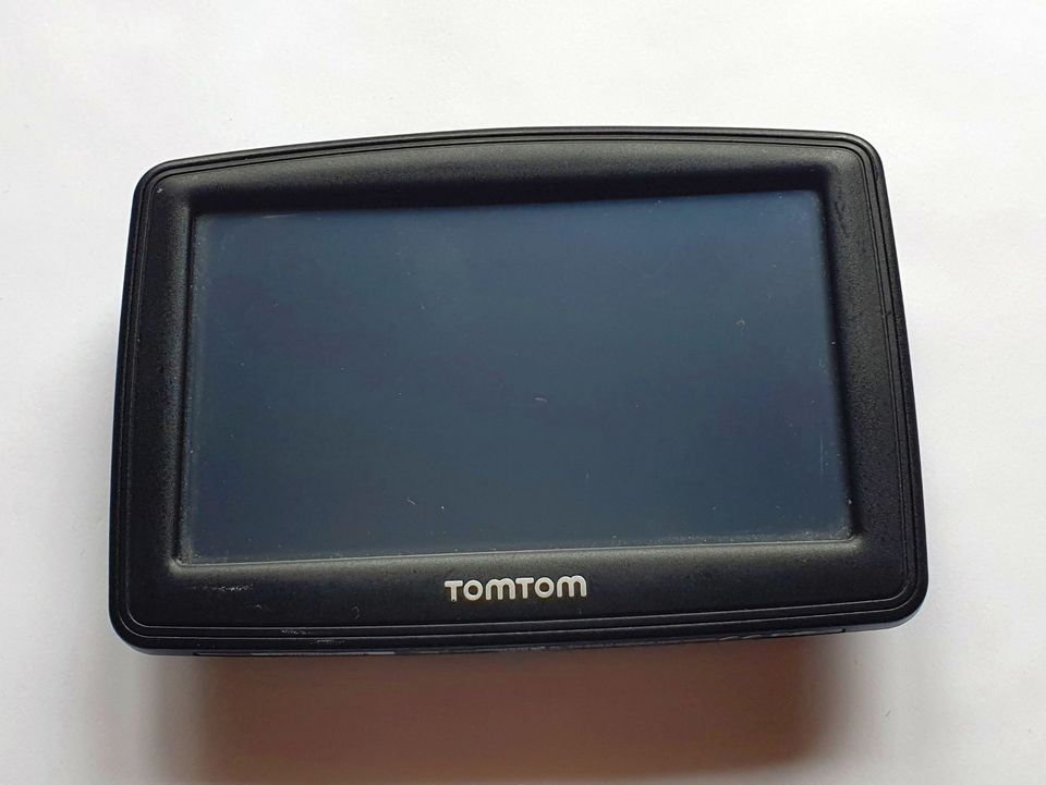 TomTom Xl Navi, Model 4ET03, mit Halterung / 0€ Versand in Ulm