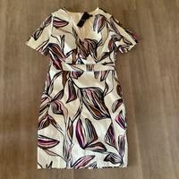 modernes Sommerkleid von Comma Gr. 38 ungetragen Niedersachsen - Stadthagen Vorschau