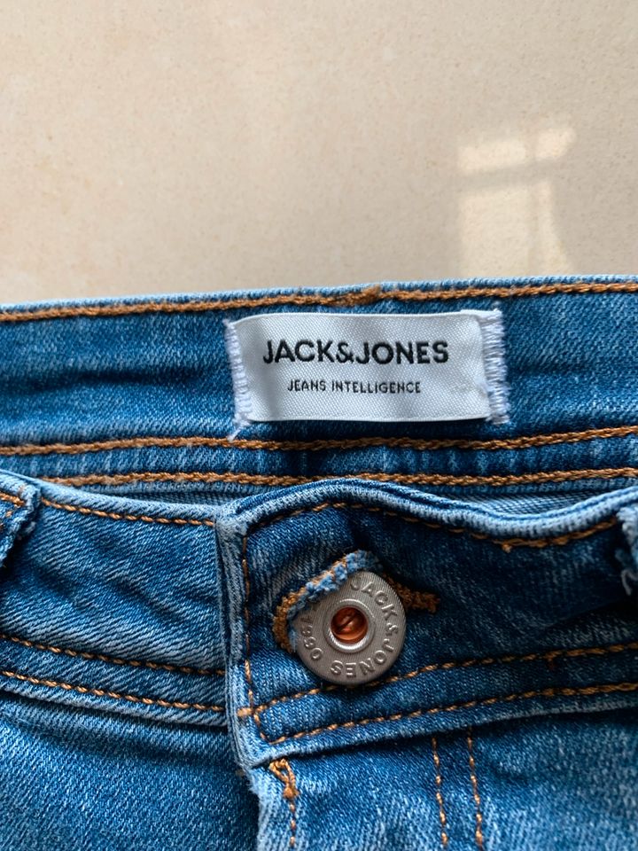 Jeans von Jack & Jones in Reiskirchen