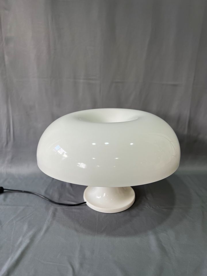 Vintage Artemide Milano Nesso Lampe 70er Mid Century Design Lamp in Hamburg