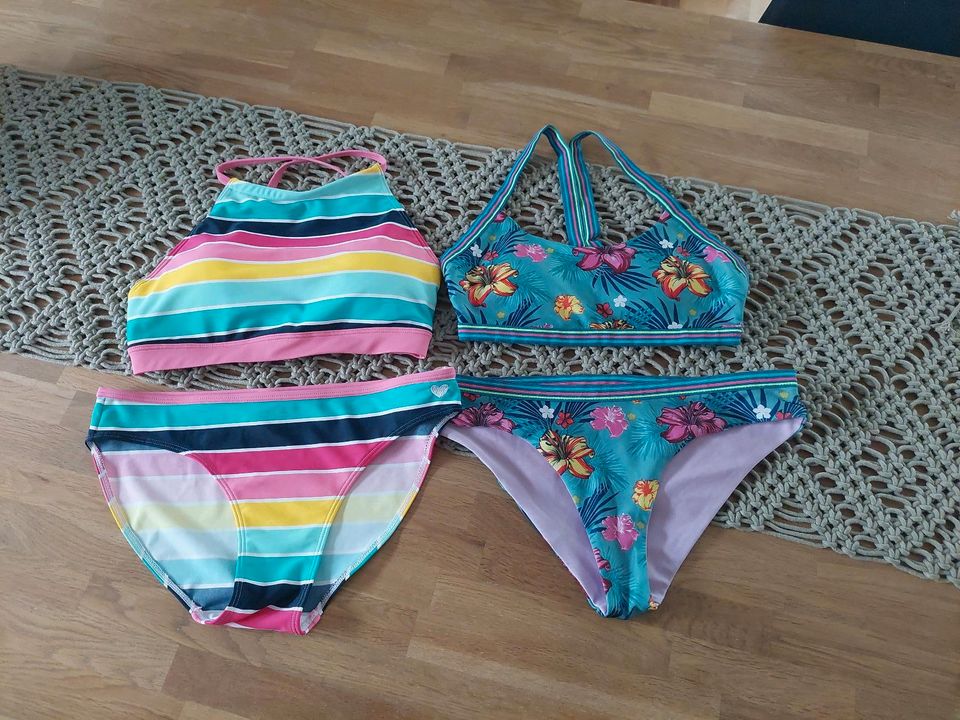 2 Bikinis im Set Gr 164/170 top Zustand in Münstermaifeld