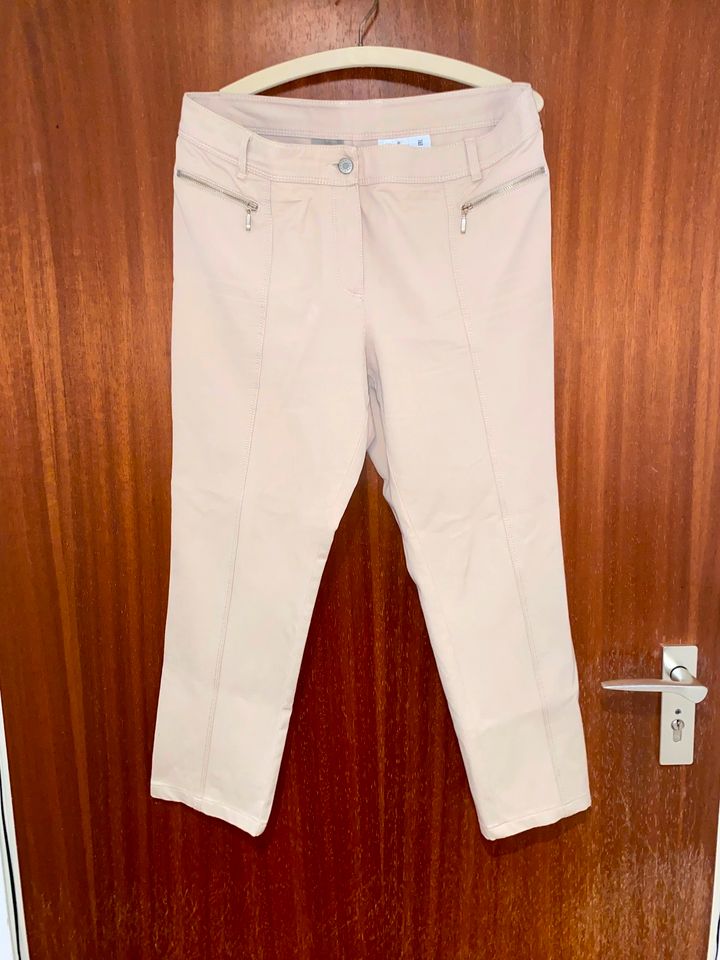GELCO Damen Gr. 42-44 BW 44,5cm Jeans Hose Stretch Beige Gesteppt in Hamburg