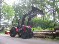 Neu TYM T2500HL Traktor Schlepper Frontlader Schaufel 25PS ALLRAD Nordrhein-Westfalen - Brilon Vorschau