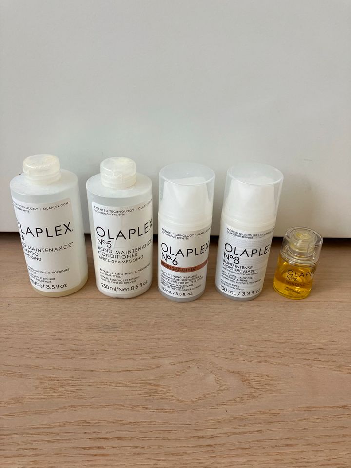 Olaplex Serie Shampoo Bonding Oil Conditioner in Hamburg