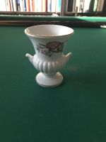 Wedgewood Porzellan Vase / Urne Nordrhein-Westfalen - Nachrodt-Wiblingwerde Vorschau