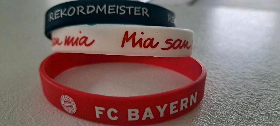 ❤️ Armbänder Bayern München  3er Set - neu - in Schladt