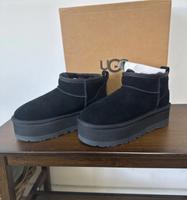 UGG Boots Plateau 35 Hessen - Ginsheim-Gustavsburg Vorschau