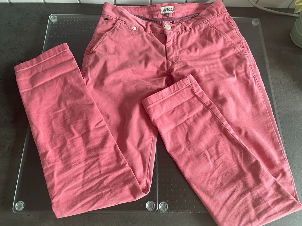 Chino Hose Tommy Hilfiger Denim Damen pink 25/30 in Wuppertal