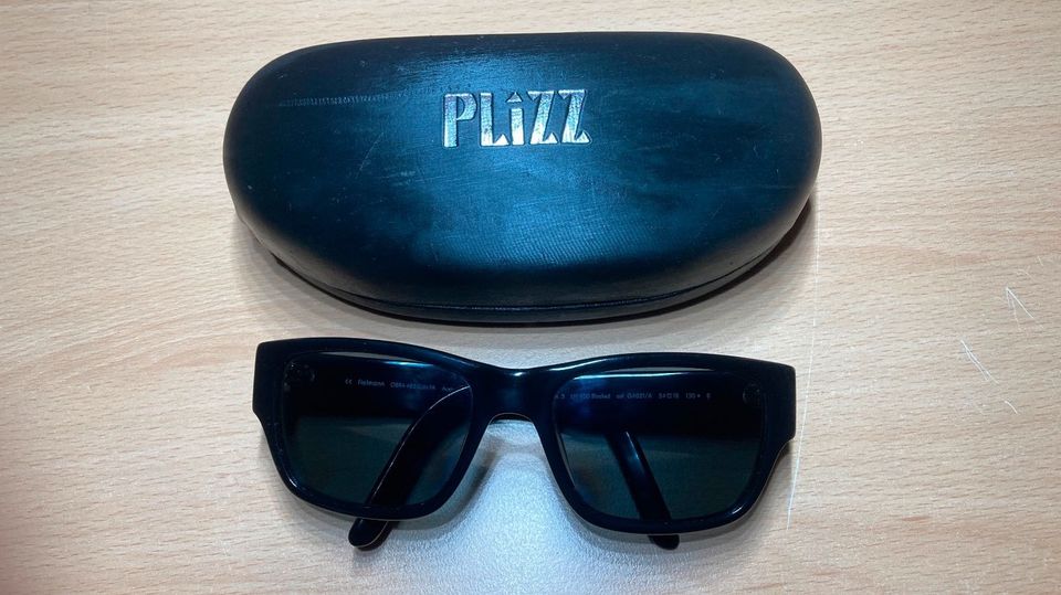 Prada LV Plizz Sonnenbrille Damen Herren Schwarz in Hankensbüttel