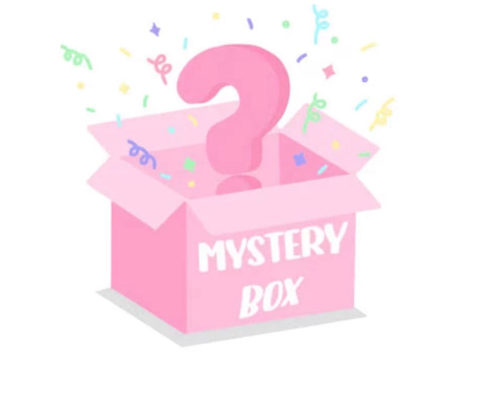 Mystery Box 10 teile in Dessau-Roßlau