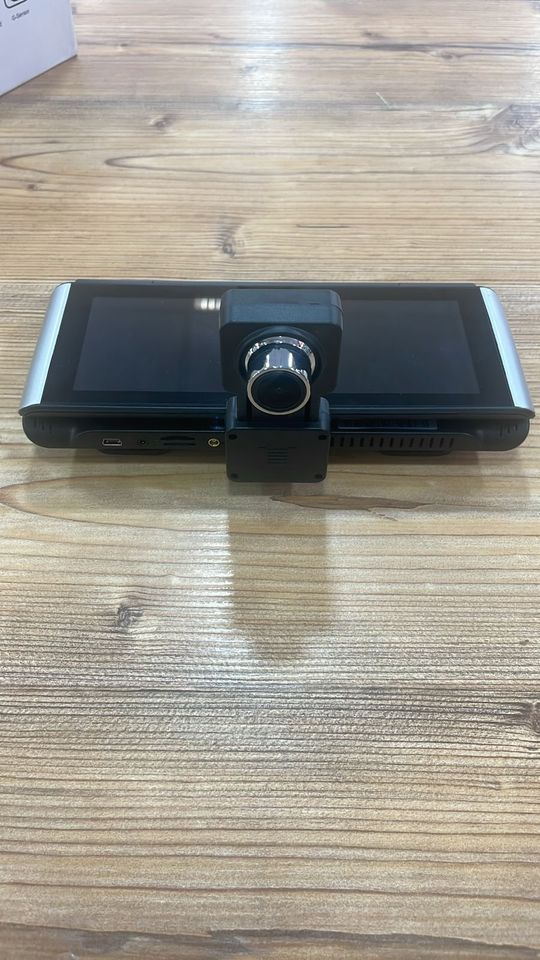 Car DVR Dash Cam GPS Video Recorder 8 ZollTouchscreen HD in Berlin