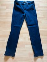 Levi’s Damenjeans Slimming Slim 32/32 Hannover - Kirchrode-Bemerode-Wülferode Vorschau