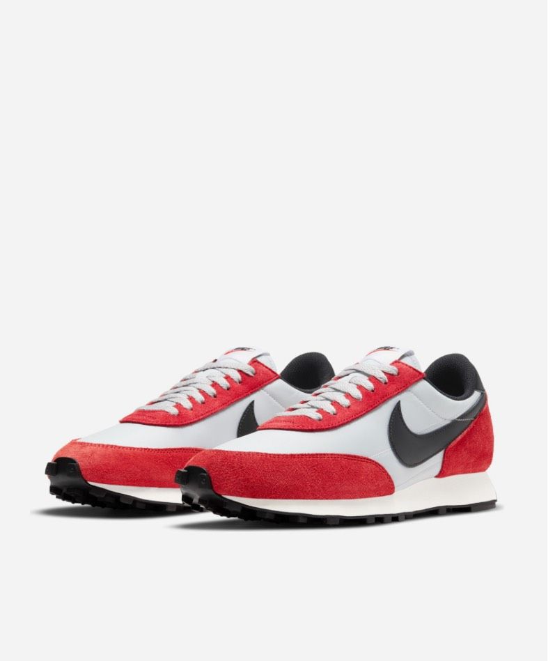 Nike Sneaker Daybreak 38,5 passen 37,5 rot grau NEU und OVP in Berlin