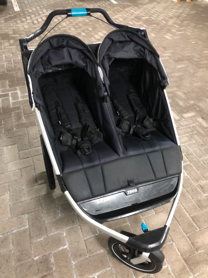 Thule Urban Glide 2 Double Geschwisterwagen Kinderwagen in Loßburg