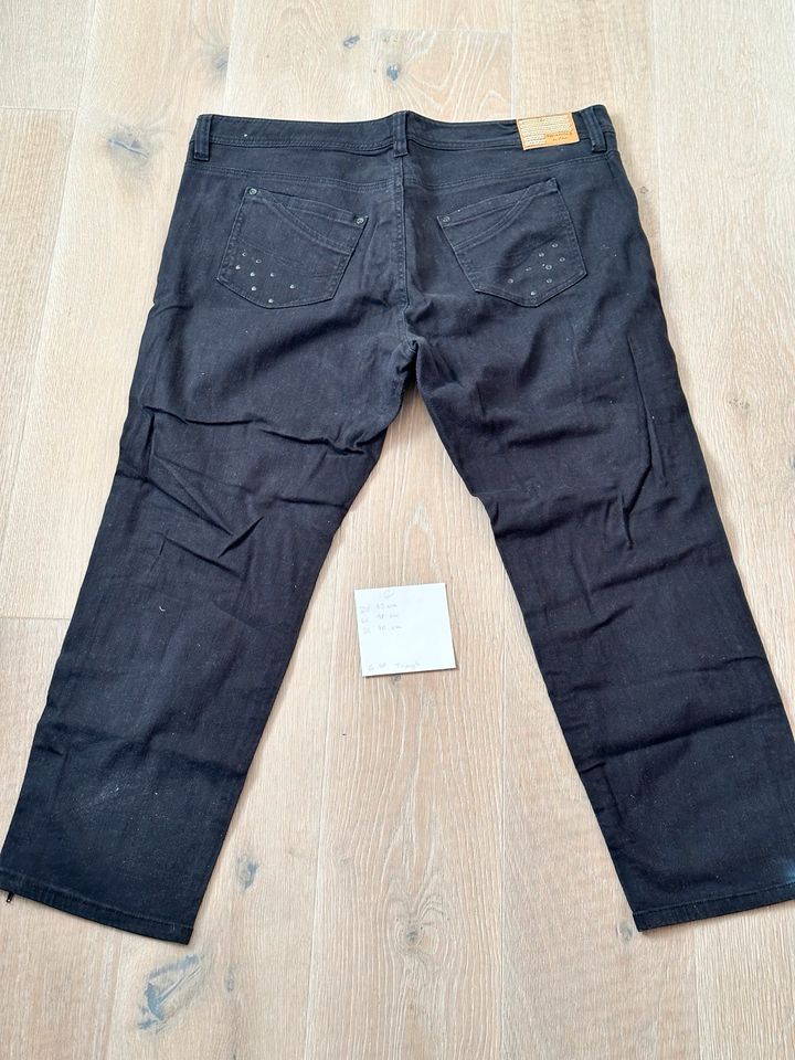 (3) NEUw. Rockige Triangle Damen Jeans Gr.48 schwarze in Sickte