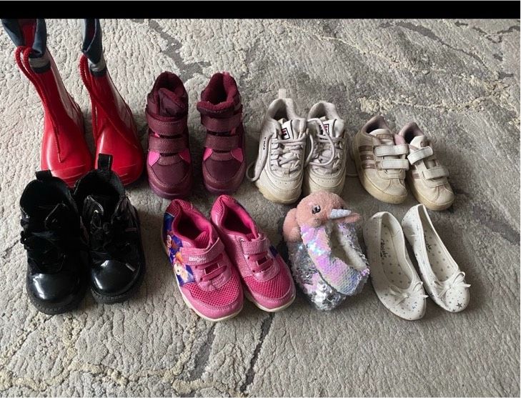 M dchen Schuhe Kinder Paket H M C A Adidas Nike Fifa Deichmann