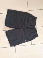 Nike Short für Kinder Gr. M Nordrhein-Westfalen - Herne Vorschau