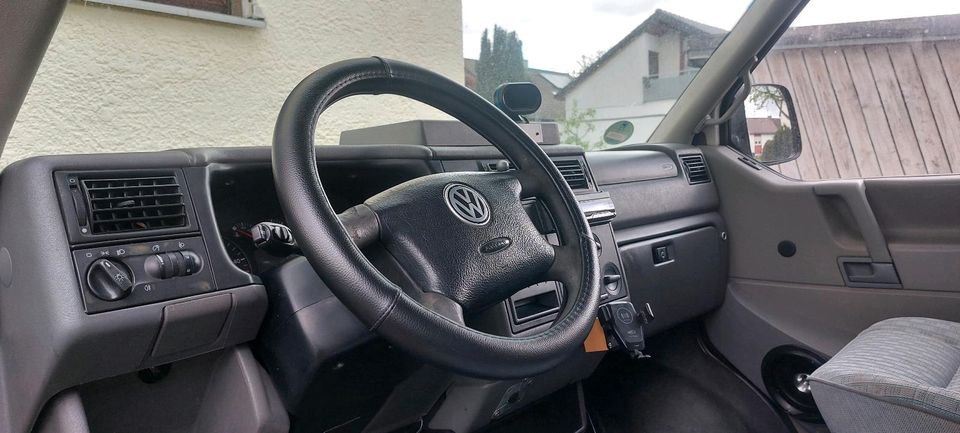VW T4 Multivan bis Samstag 2500€ in Pfullingen