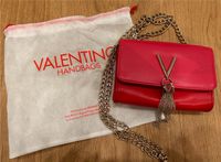 Kleine Tasche *Valentino* pink, rot, goldene Kette Nordrhein-Westfalen - Lindlar Vorschau