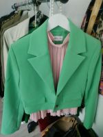 Mango Kurzblazer in green xs 34 Stuttgart - Degerloch Vorschau