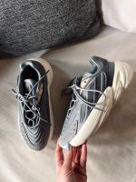 Adidas sneaker ozelia grau weiß Nordrhein-Westfalen - Lage Vorschau