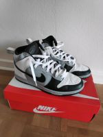 Nike High Sneaker Gr.42 Niedersachsen - Harsefeld Vorschau