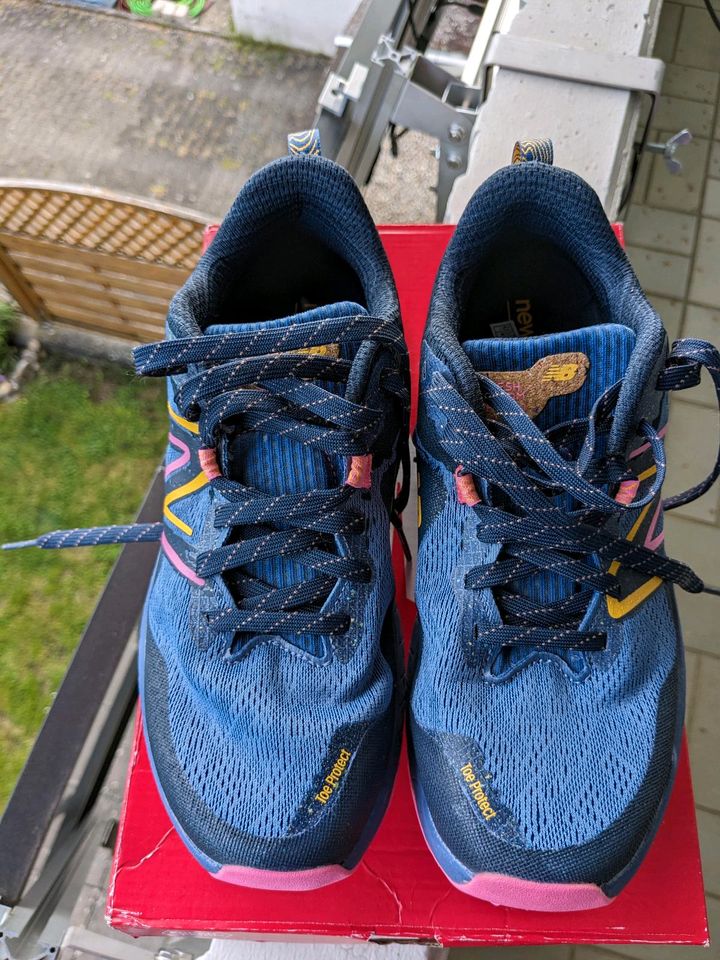 New Balance Wthierp7 NEU 40,5 in Notzingen