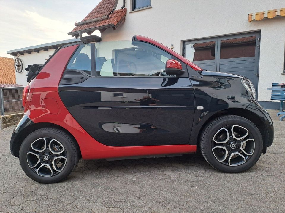 Smart ForTwo cabrio 0.9 66kW passion twinamic passion in Dipperz
