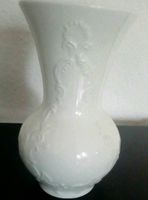 orig. "KPM" Vase - edel&zeitlos in Weiß Porzellan ★ Weihnachten ★ Hessen - Schöneck Vorschau