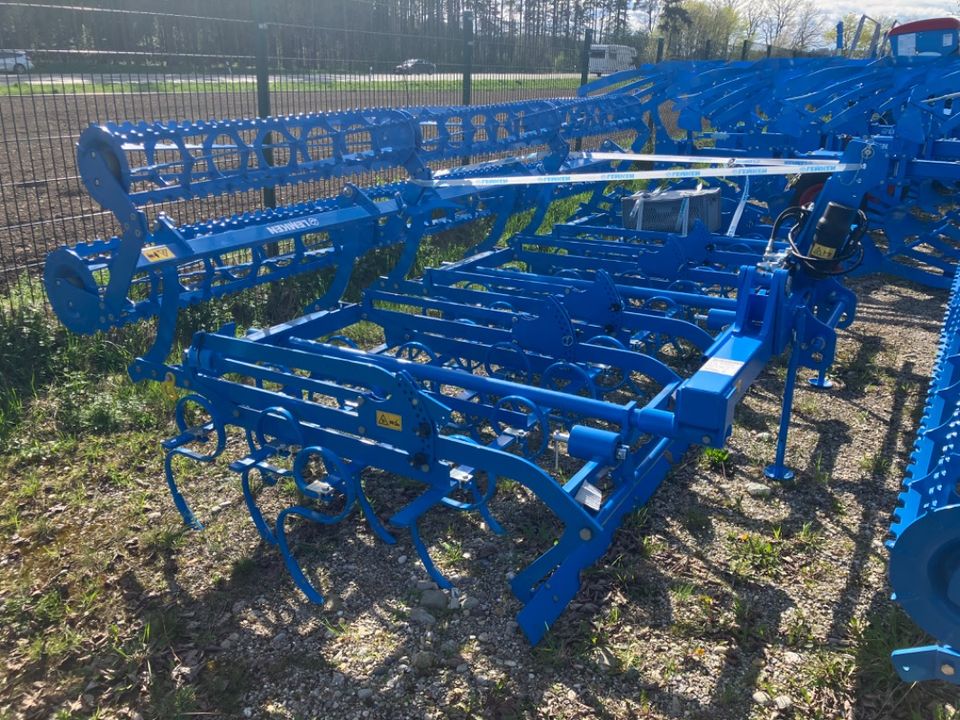 Lemken Saatbettkombination / Egge Korund 8/450 K MAR in Kirchdorf b Haag i OB