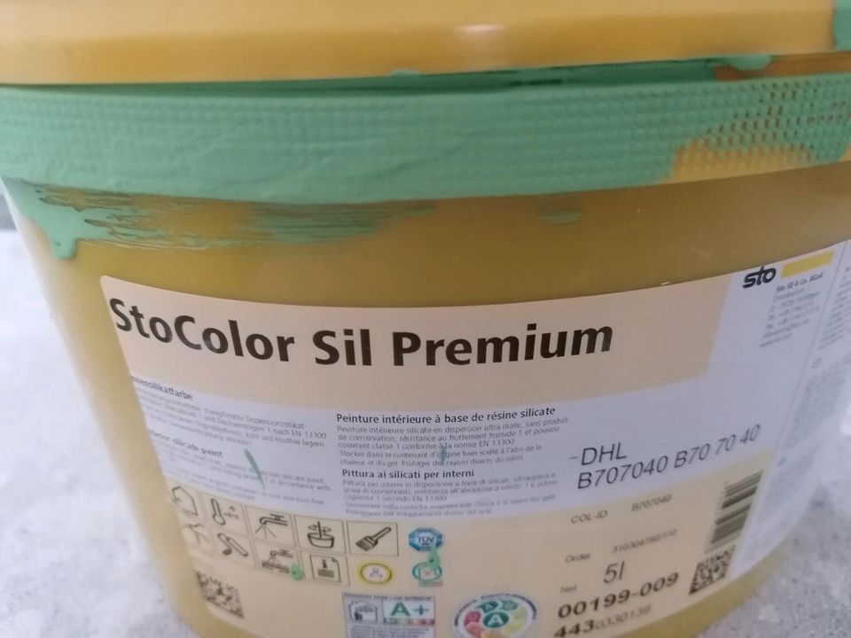 StoColor Sil Premium Silikatfarbe grün 5/2,5 Liter B707040 in Berlin