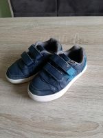 Sneaker mit Applikation Turnschuhe Gr. 27 Walkx Brandenburg - Paulinenaue Vorschau