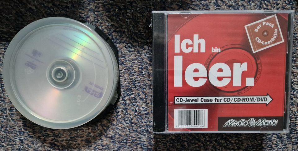 *** DVD + CD Rohlinge und Leerhüllen *** in Achim