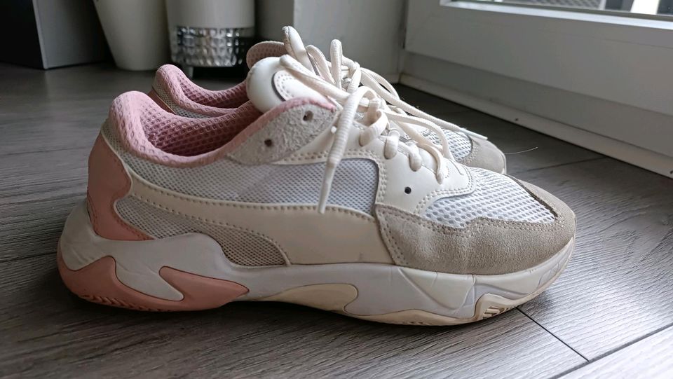 Puma Schuhe 38.5 Mädchen in Feldkirchen