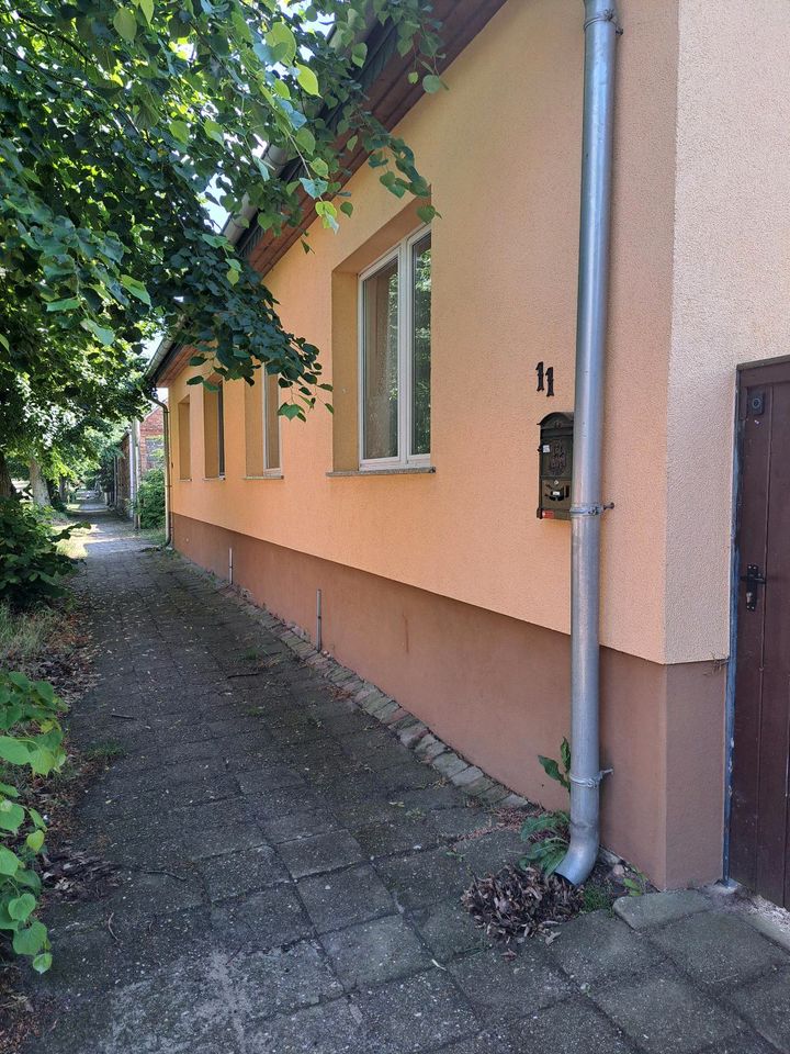 Einfamilienhaus oder Zweifamilienhaus in Lüttgenziatz in Möckern