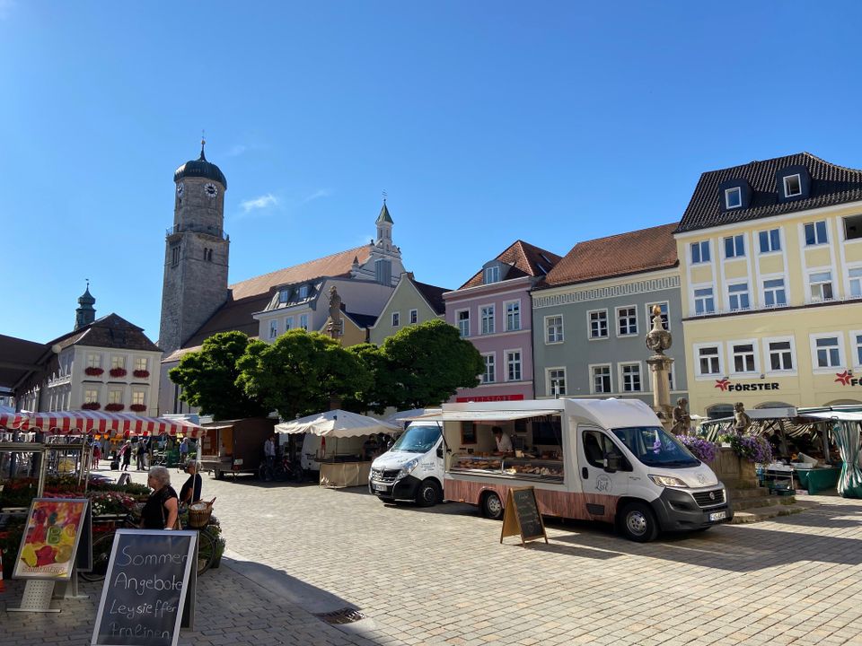 Weilheim i.OB.: 5-Zimmer Maisonette-Wohnung sofort frei! in Weilheim