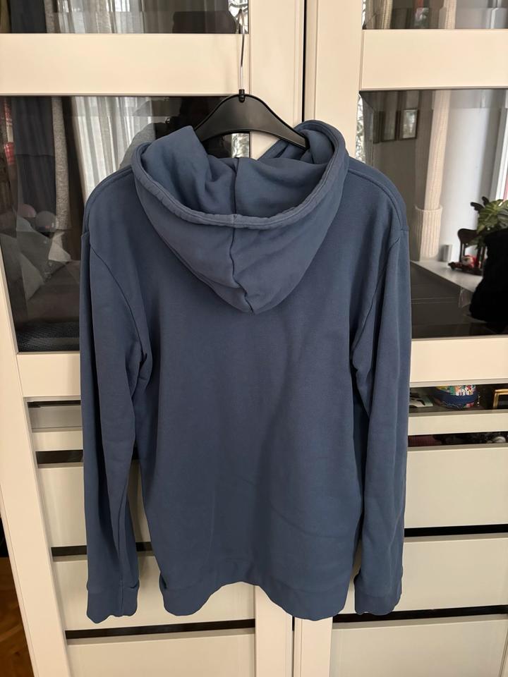 Hoodie / Pullover / Kapuzenpullover Adidas graublau Größe M in Leipzig