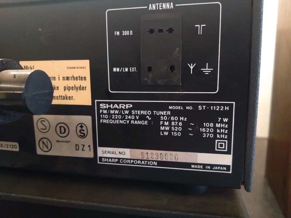 Sharp Stereo Tuner Musikanlage in Ringe