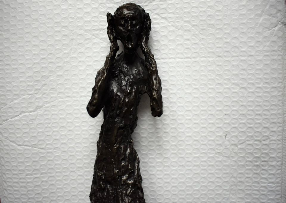 Bronze-Figur Der Schrei Edvard Munch 40cm Skulptur Plastik Marmor in Mosbach