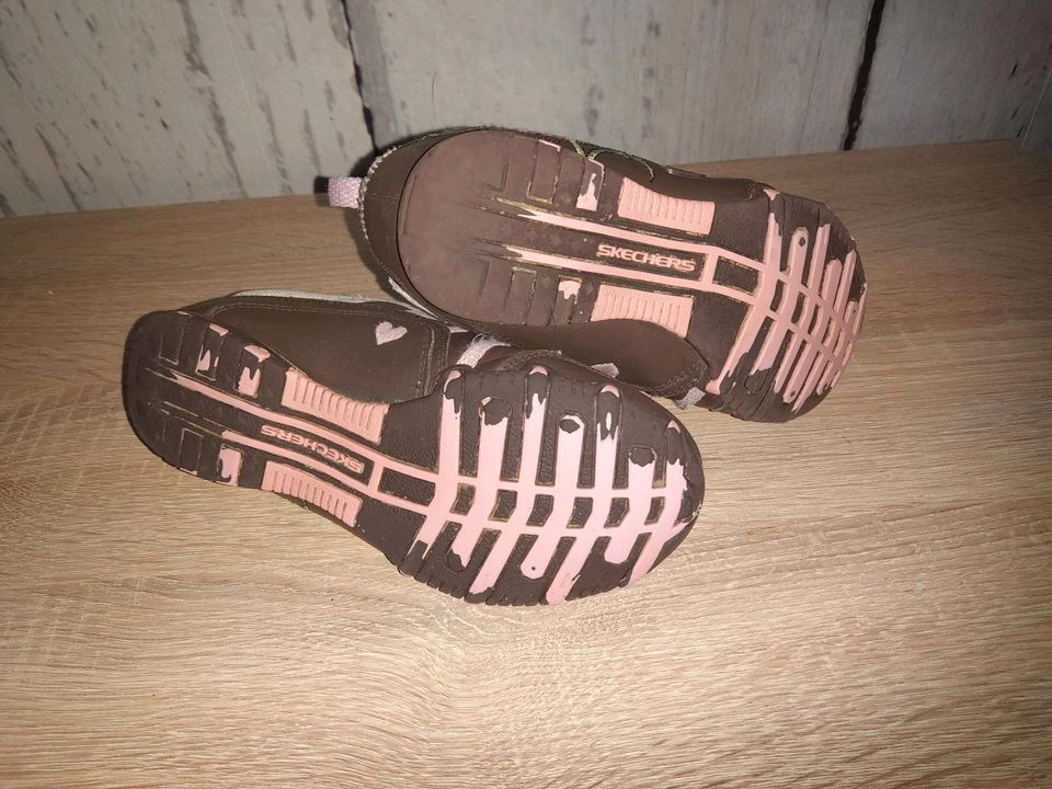 Sketchers Schuhe in Größe 31 für Mädchen in Quedlinburg