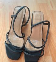 H&M Keilabsatz Schuhe gr 40 in schwarz Berlin - Steglitz Vorschau