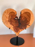 Herz aus Apfelholz gefertigt Bayern - Altdorf Vorschau