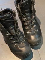 Kampfstiefel Trekkingstiefel Schwarz  Hanwag Tatra Gr 7 / 40,5 Hessen - Ebsdorfergrund Vorschau